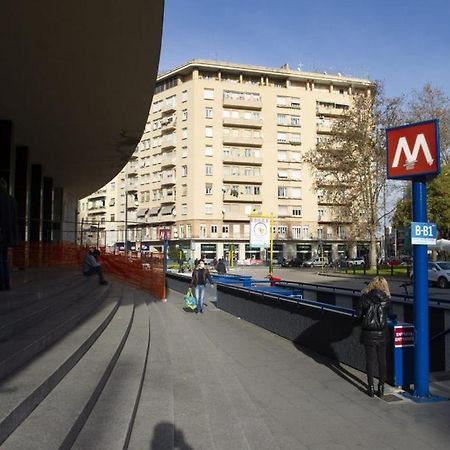 Studio Metro Bologna Рим Екстериор снимка